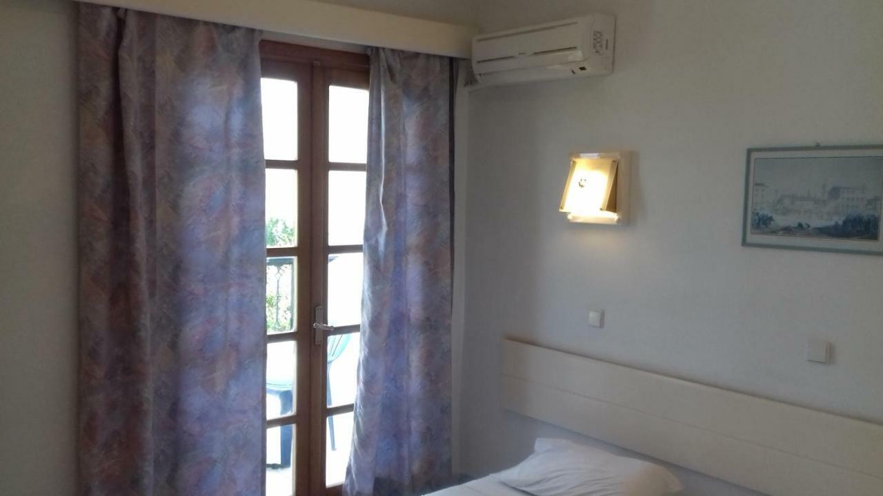 Amaliahotel Apolakkia Eksteriør billede