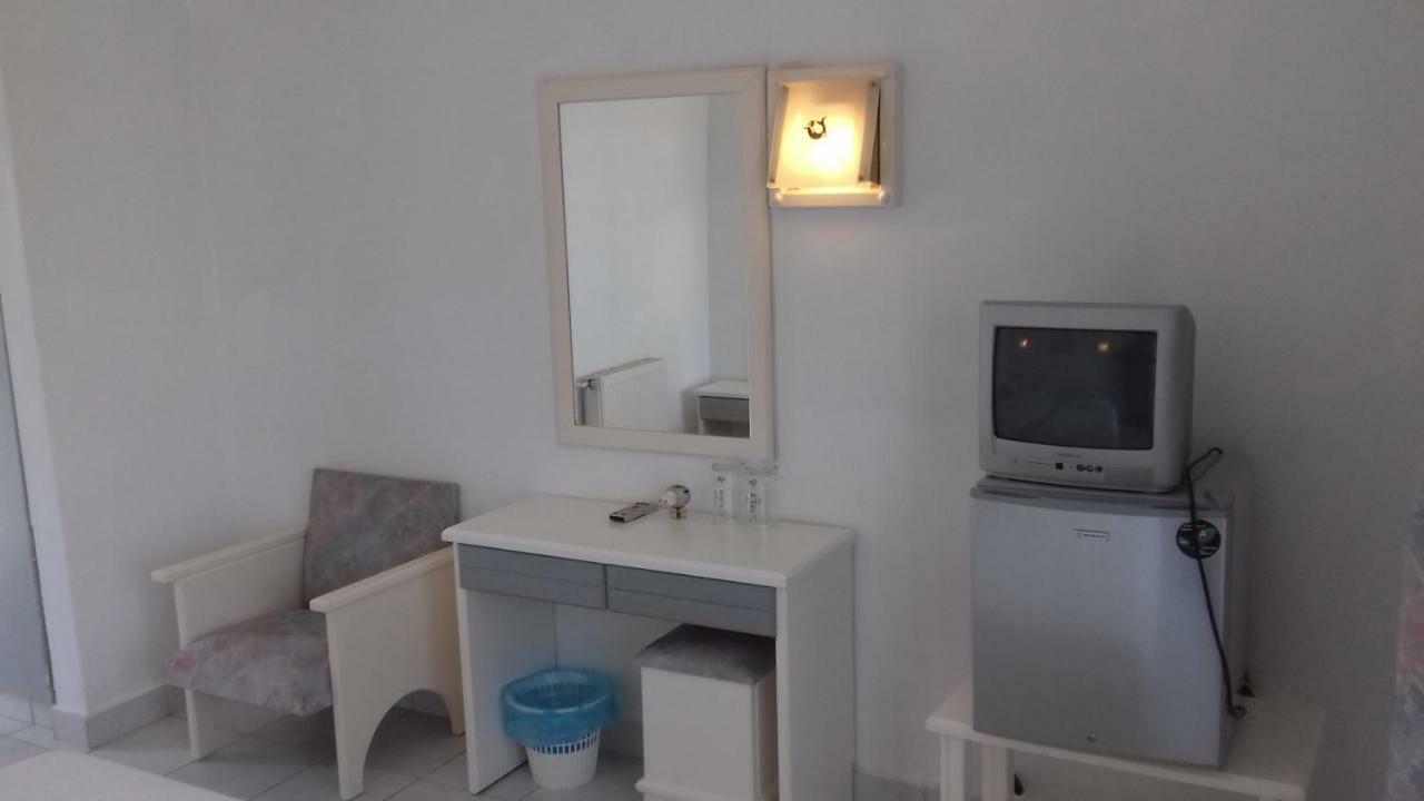 Amaliahotel Apolakkia Eksteriør billede